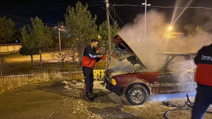 Ceza kesileceğini öğrendi otomobilini ateşe verdi