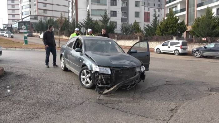 Elazığ'da trafik kazası. 2 yaralı