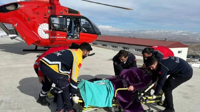 Hamile kadının yardımına ambulans helikopter yetişti