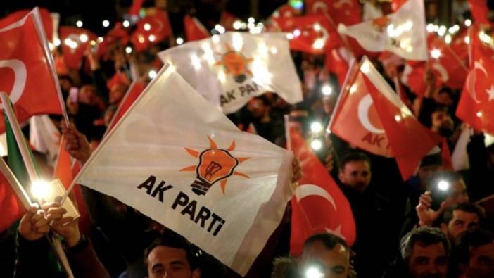 AKP, üç ilçe dışında İstanbul'da mevcut başkanlarla ‘devam’ diyecek iddiası