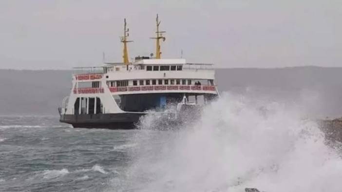 Balıkesir’in iki ilçesinde feribot seferleri iptal edildi