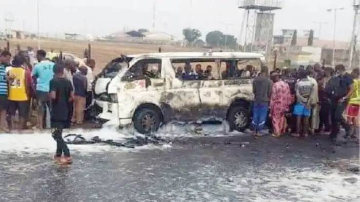 Nijerya'da kaza. 16 kişi öldü