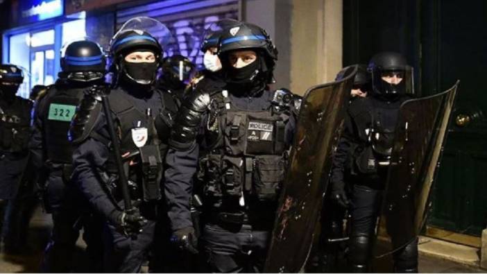 Fransa’da polisler aktivistlere karşı hazırlık yapıyor