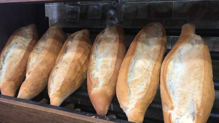 AKP'nin kalesinde bayat ekmeğe de zam geldi. Taze ekmeğin zam oranını 2'ye katladı