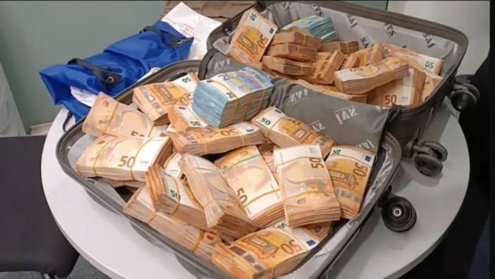 Emekli yolcunun bavulundan 455 bin euro çıktı polis şaşkına döndü