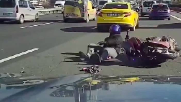 İlahi adalet mi?: Aynayı kıran motosikletli sonrasında başka araca çarpıp takla attı!