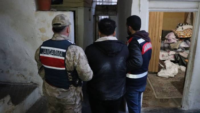 Şanlıurfa merkezli IŞİD operasyonu: 8 gözaltı