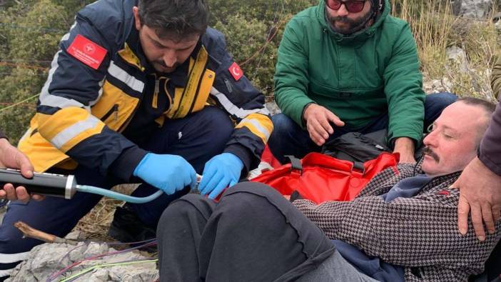 Muğla'da yamaç paraşütü kayalık alana çakıldı. 2 yaralı