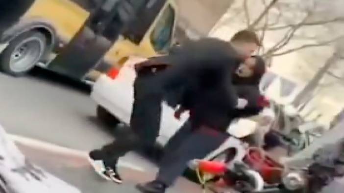İstanbul'da sinyal tartışmasında sürücüden tehdit: 'Senin kemiklerini kırar eline veririm'