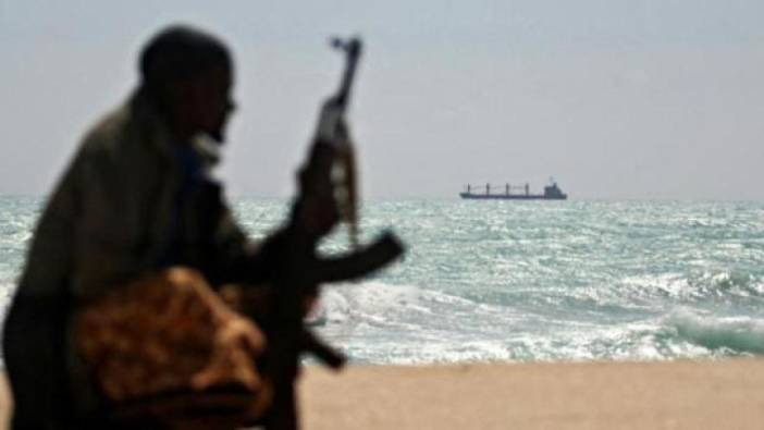 Husiler: Aden Körfezi'nde İngiliz gemisi LYCAVITOS'u vurduk