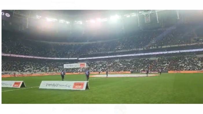 Beşiktaş taraftarından futbolculara mesaj. Hep bir ağızdan söylediler