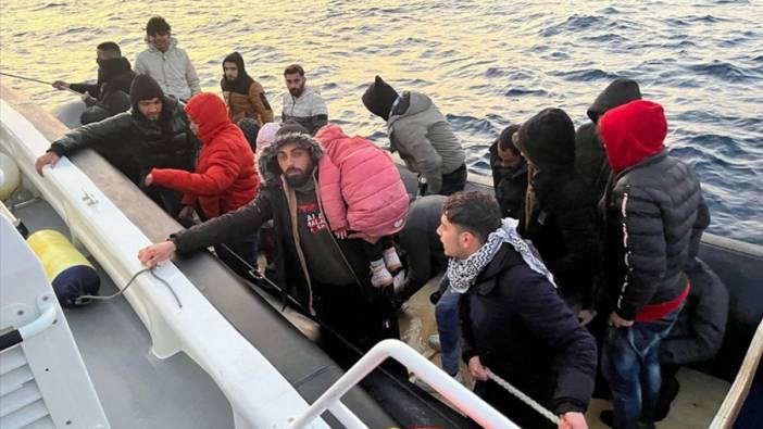 Datça’da 54 düzensiz göçmen kurtarıldı