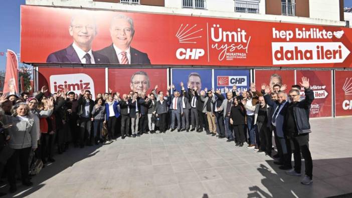 Antalya’da 150 İYİ Partili CHP’ye geçti