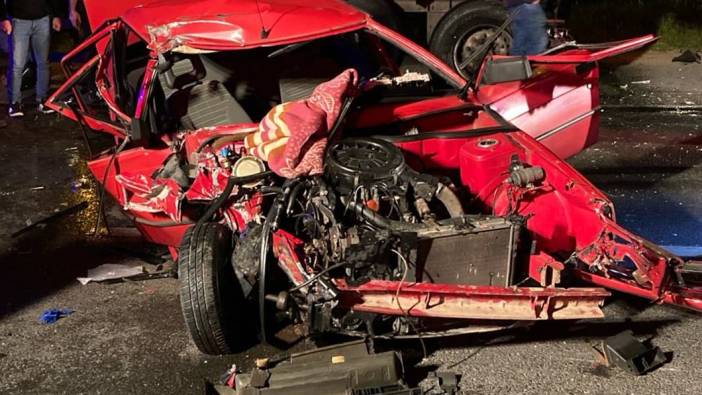 Tır ve iki otomobilin çarpıştığı kazada 1 kişi öldü