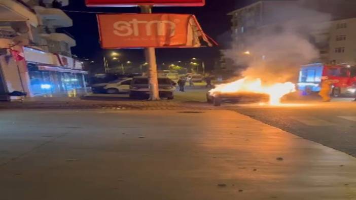 Tokat'ta otomobil alev alev yandı