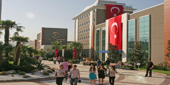 Yaşar Üniversitesi hedef büyüttü