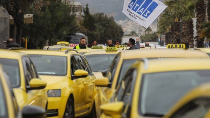 Yunanistan'da taksiciler greve gitti