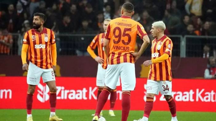 Galatasaray sallanıyor