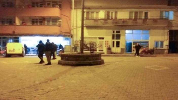 Bakan Koca duyurdu: Bursa'da depremde balkondan atlayan 1 kişi hayatını kaybetti