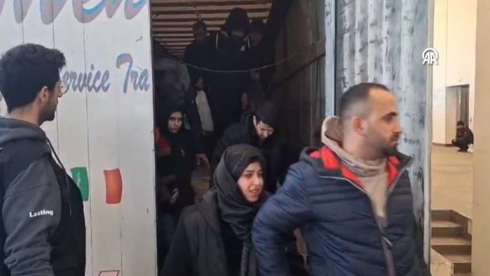 İpsala'dan çıkış hazırlğı yapan 2 TIR'dan 51 kaçak göçmen çıktı