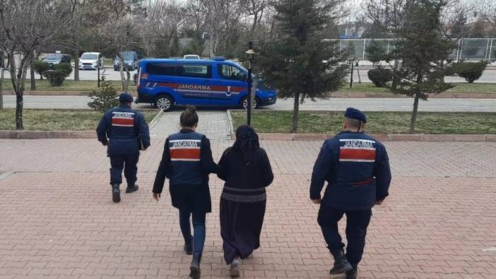 Aksaray’da hırsızlıktan hakkında arama kararı olan kadın yakalandı