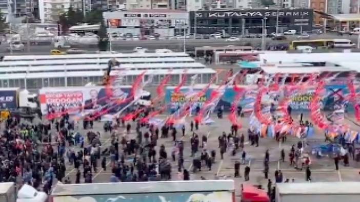 Cumhurbaşkanı Erdoğan'ın Malatya mitinginde alanın eskiye boş kalması sosyal medyada gündem oldu