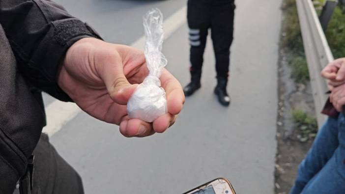Esenler'de üzerinde uyuşturucu madde bulunan bir kişi gözaltına alındı