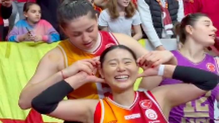 Galatasaray'ın Japon voleybolcusu Tashiro'nun Icardi sevinci yapmaya çalıştığı anlar gülümsetti