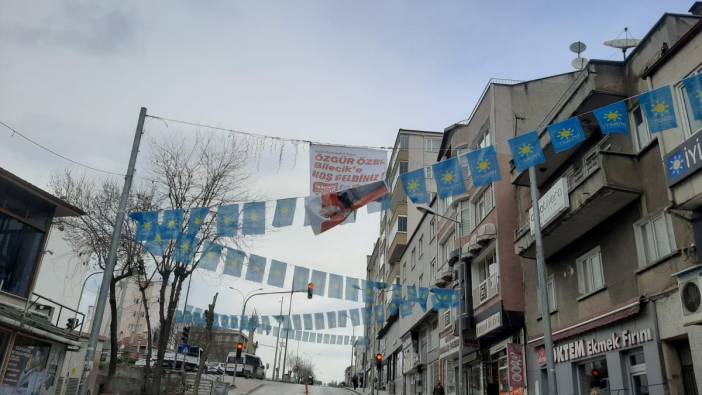 CHP'nin Bilecik'te astığı afiş tepki çekti