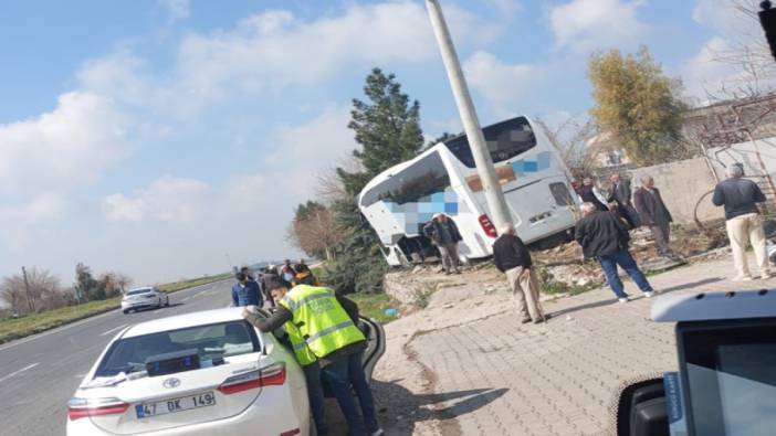 Mardin'de yolcu otobüsü bir evin bahçesine girdi