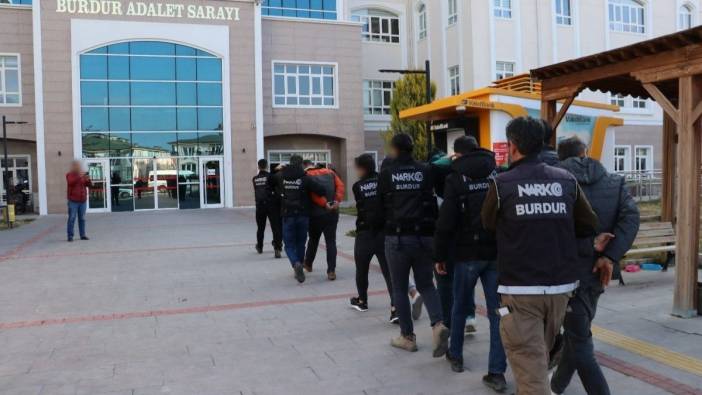 Burdur'da uyuşturucu operasyonu: 11 tutuklu