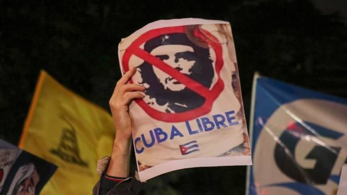 Küba'da olaylar çığırından çıkıyor