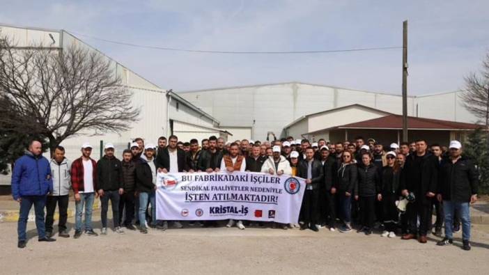 Amasya'da sendikalı oldukları gerekçesiyle işten çıkartılan işçiler için eylem
