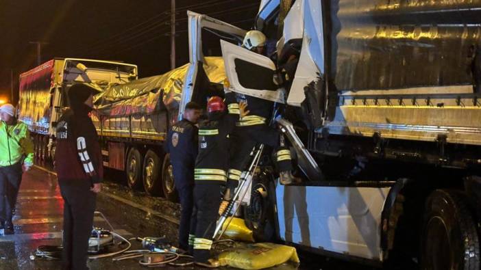 Konya'da 4 TIR’ın karıştığı zincirleme trafik kazası: 1 ölü