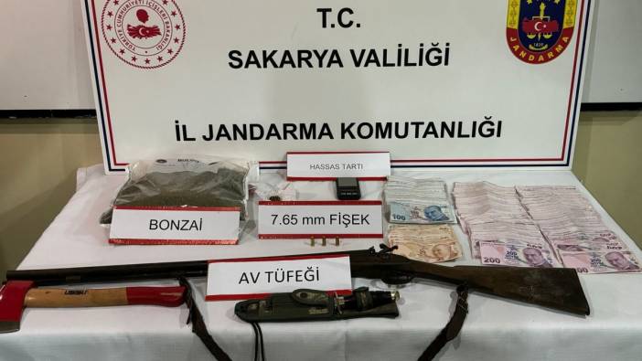 Sakarya’da uyuşturucu operasyonu: 5 gözaltı