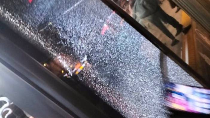 Küçükçekmece'de otele silahlı saldırı: Kurşunlar metrobüse de isabet etti