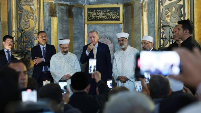 Erdoğan cuma namazını Ayasofya’da kıldı