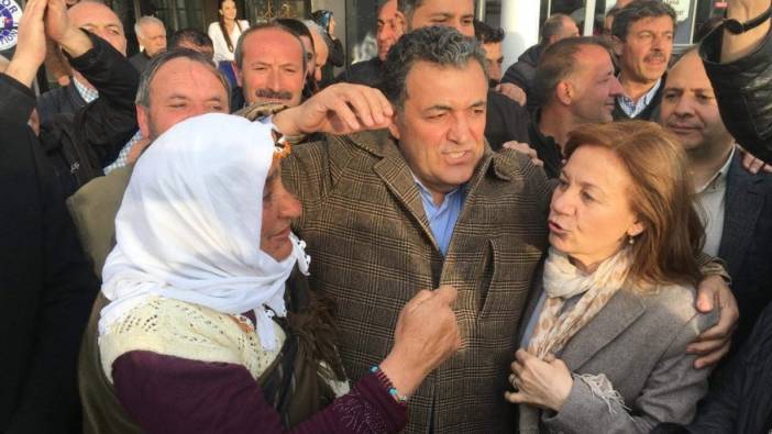 Ardahan’da yeniden seçim olmayacak. CHP'nin sevinci, AK Parti'nin hayal kırıklığı