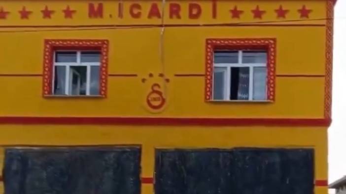 Galatasaray taraftarı evinin dış cephesine Icardi yazdırdı. Sosyal medyada gündem oldu