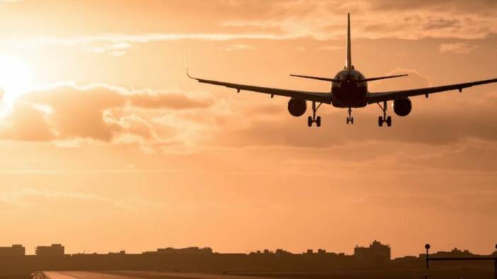 Mihrabad Havalimanı'nda uçuşların iptal süresi uzatıldı