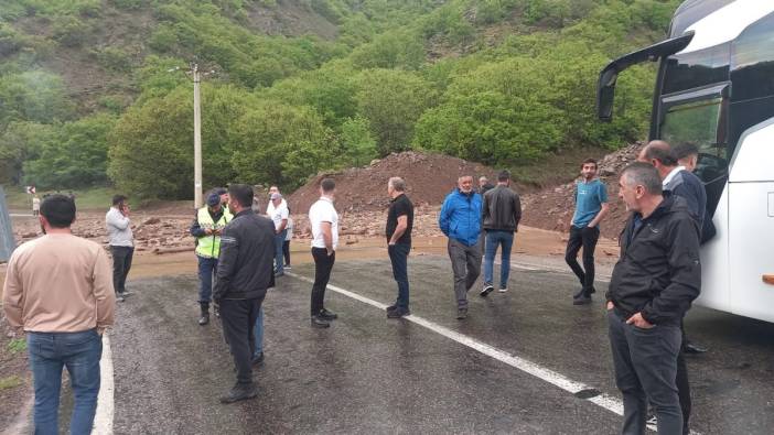 Tunceli-Erzincan karayolu araç trafiğine kapatıldı