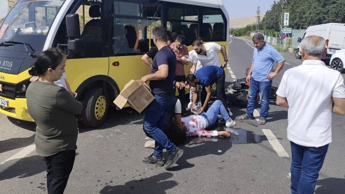 Mardin’de minibüs ile motosiklet çarpıştı