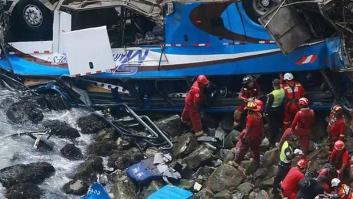 Peru’da otobüs kazası: 25 ölü, 13 yaralı