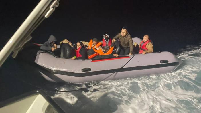 Ayvacık açıklarında 20 kaçak göçmen yakalandı