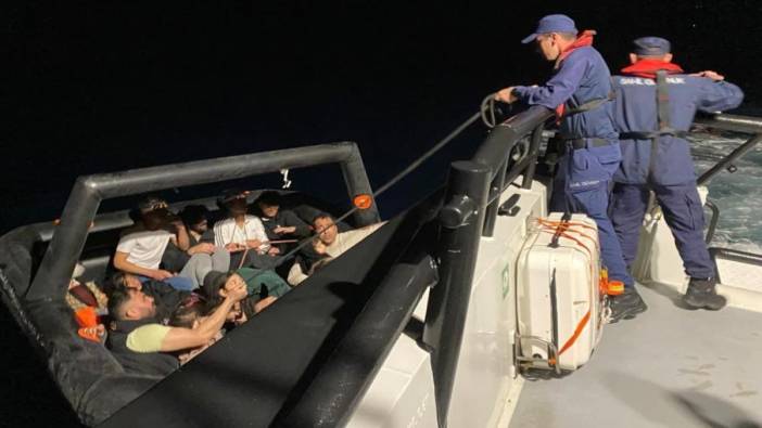 İzmir sularında can pazarı: 47 göçmeni Sahil Güvenlik kurtarıldı