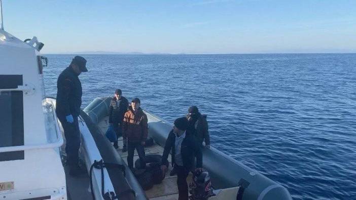 Arızalı bottaki kaçak göçmenler sahil güvenlik tarafından kurtarıldı