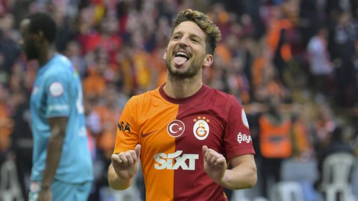 Galatasaray Mertens ile anlaştı. İşte maaşı