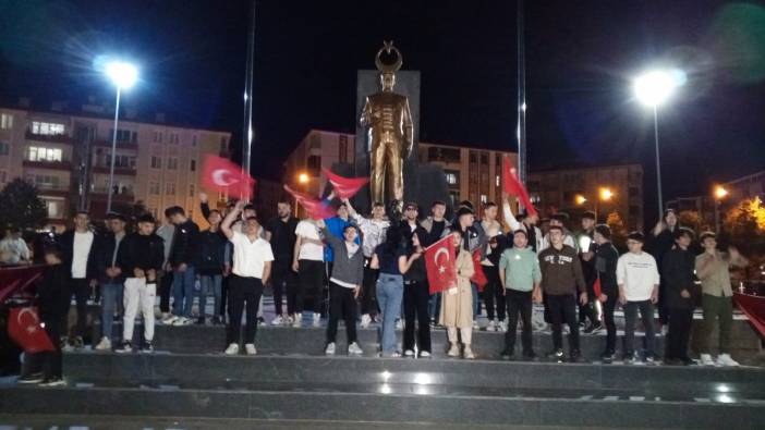 Samsun'da Gençlik Yürüyüşü