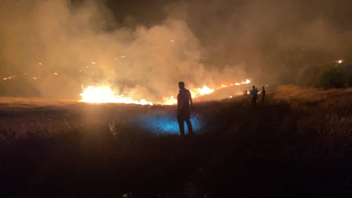 Orman yangınını vatandaşlar ve itfaiye söndürdü