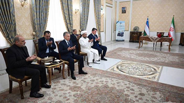 Özbekistan Cumhurbaşkanı İran Büyükelçiliğini ziyaret etti